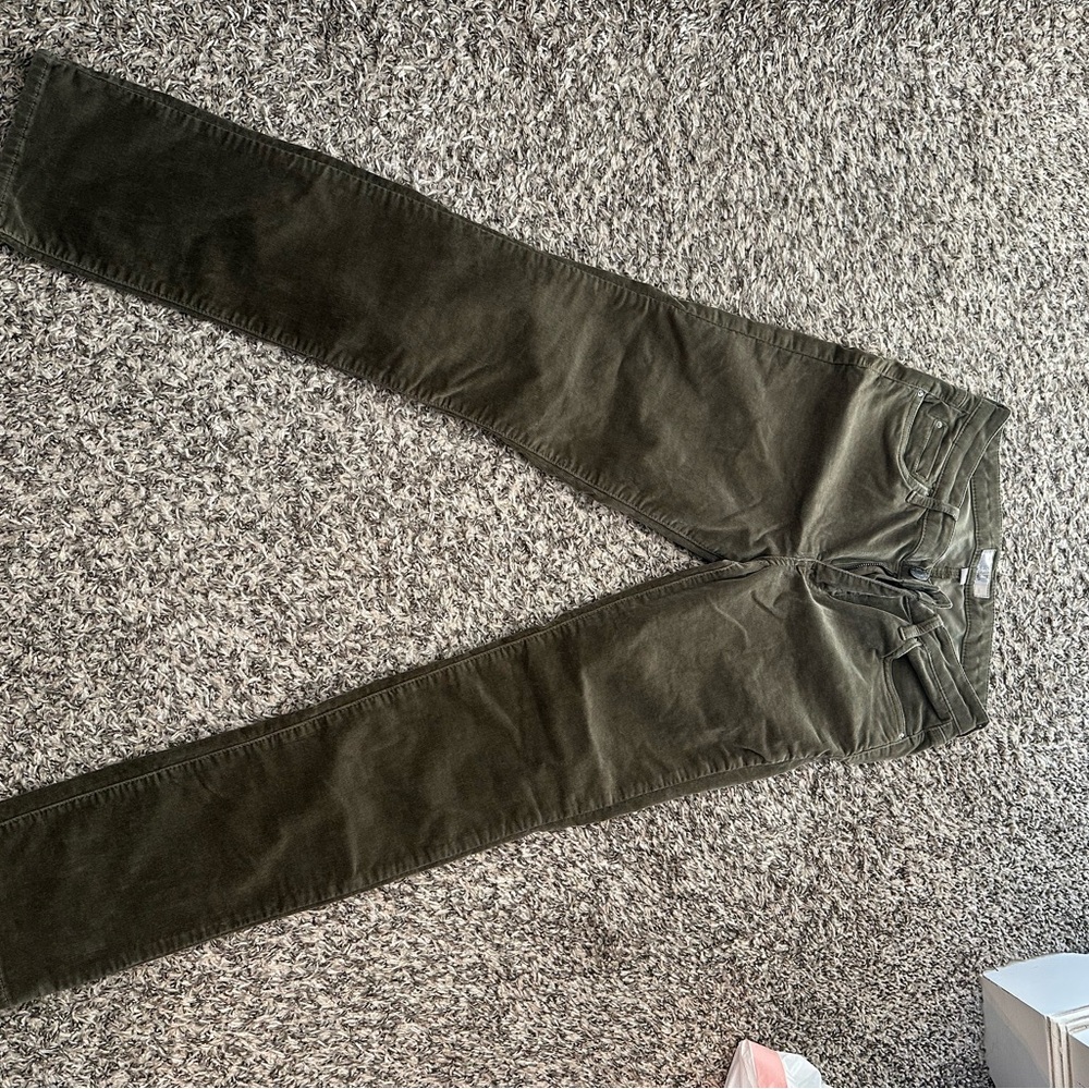 Kut from the Kloth Olive Straight Leg Jeans